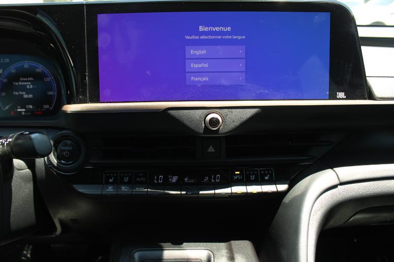 Toyota Crown Limited AWD (Natl) 2023