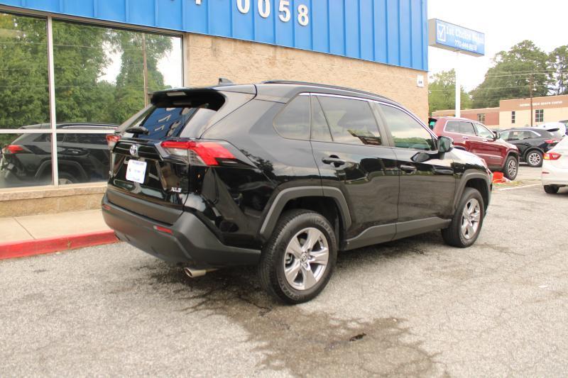 Toyota RAV4 XLE FWD (Natl) 2023