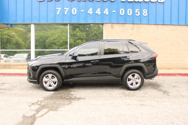 Toyota RAV4 XLE FWD (Natl) 2023