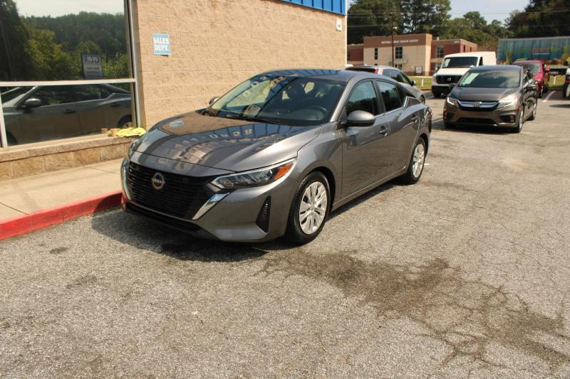 Nissan Sentra S CVT 2024