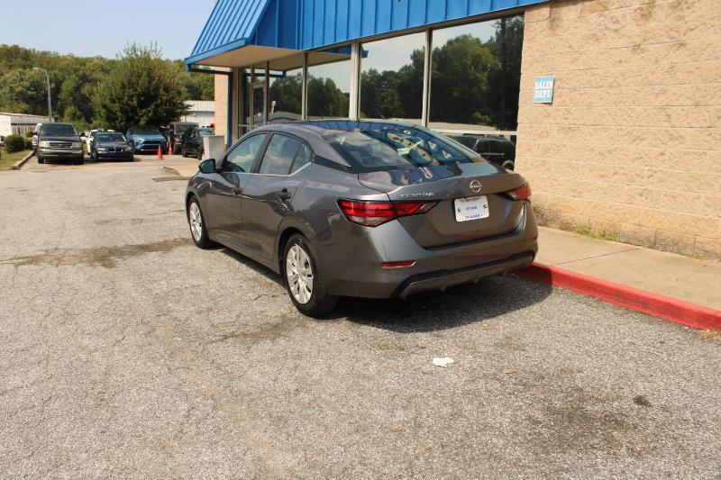 Nissan Sentra S CVT 2024