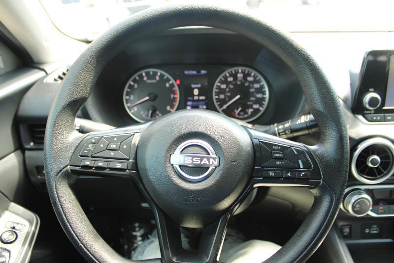 Nissan Sentra S CVT 2024