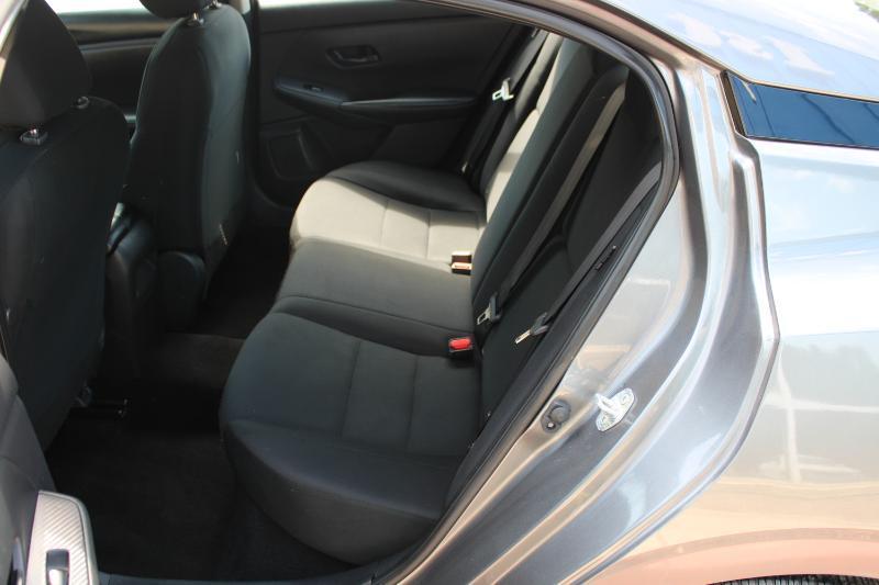 Nissan Sentra S CVT 2024