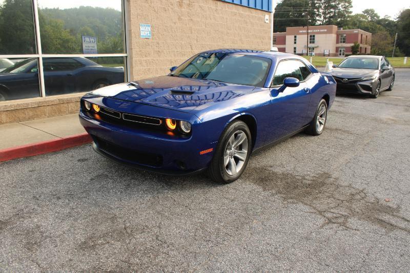 Dodge Challenger photo 3