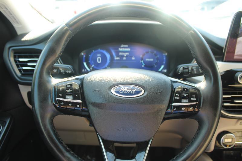 Ford Escape SEL FWD 2021