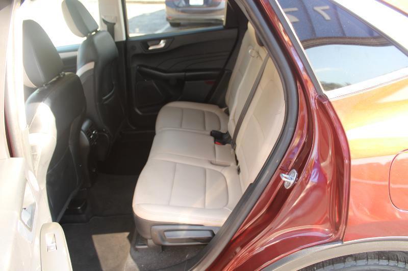 Ford Escape SEL FWD 2021