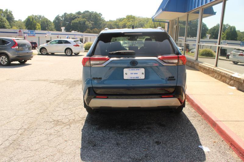 Toyota RAV4 Hybrid XSE AWD (Natl) 2022