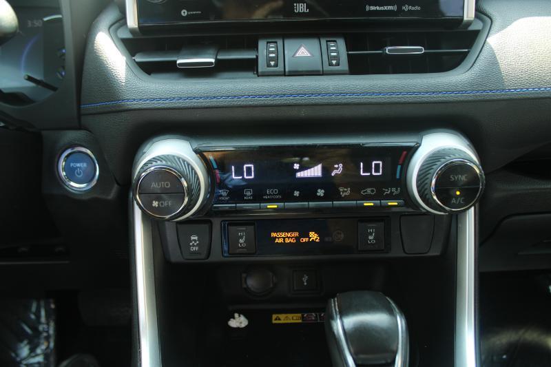 Toyota RAV4 Hybrid XSE AWD (Natl) 2022