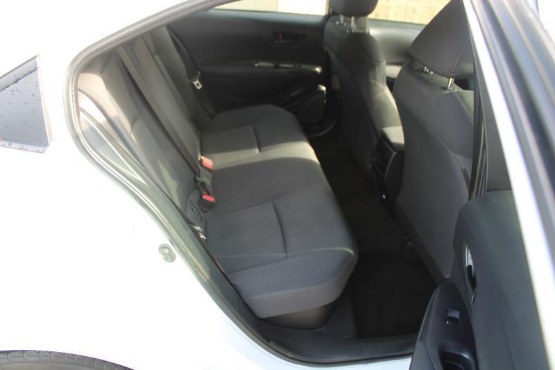 Toyota Corolla Hybrid LE CVT (Natl) 2022