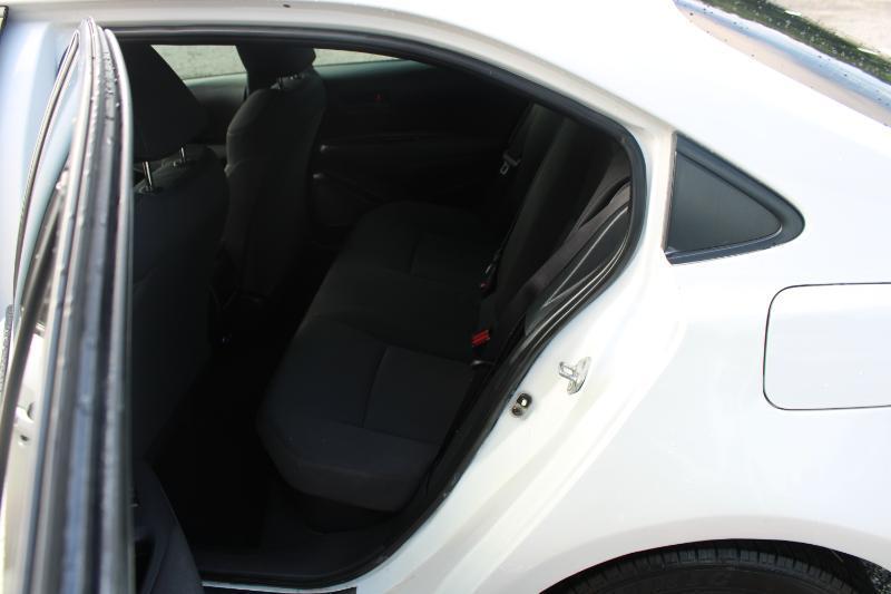 Toyota Corolla Hybrid LE CVT (Natl) 2022