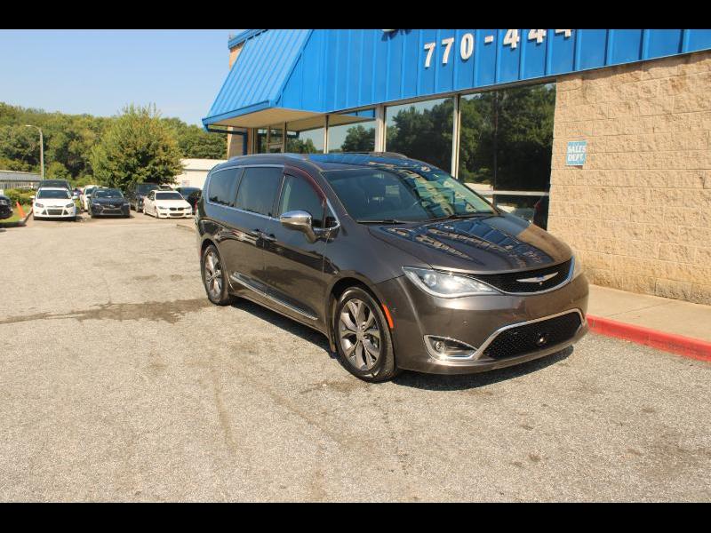 2019 Chrysler Pacifica Limited FWD