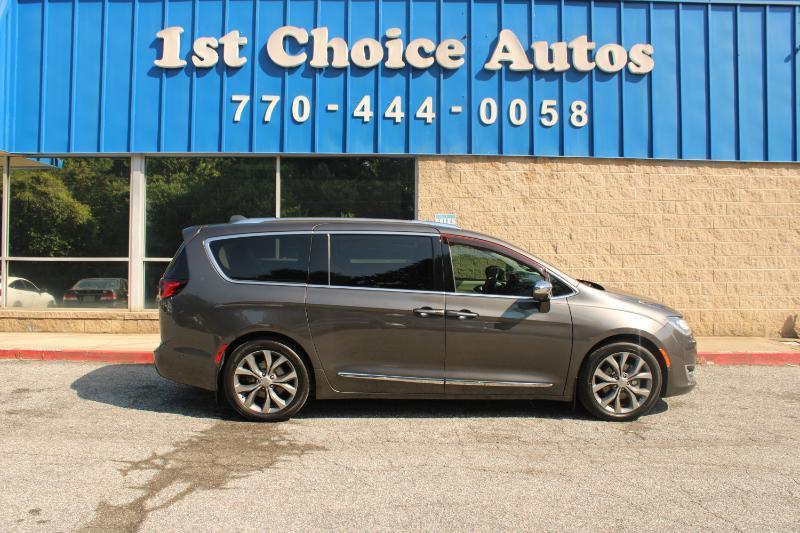 Chrysler Pacifica Limited FWD 2019