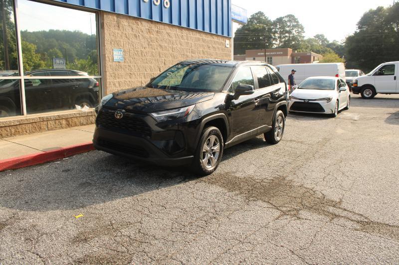 Toyota RAV4 XLE FWD (Natl) 2023