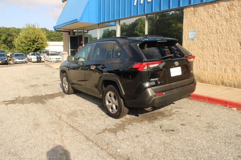 Toyota RAV4 XLE FWD (Natl) 2023