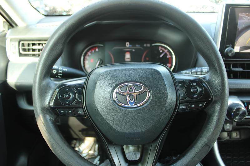 Toyota RAV4 XLE FWD (Natl) 2023