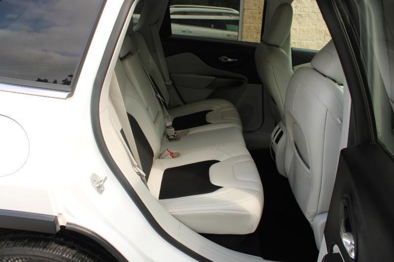 Jeep Cherokee Latitude Plus 4x4 2021
