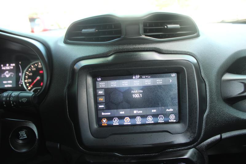 Ford F-150 XLT 2WD Reg Cab 8' Box 2021