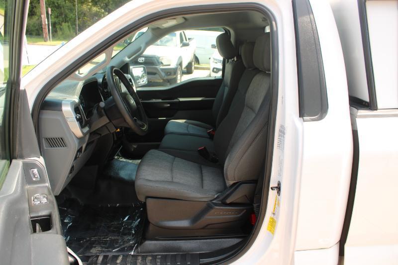 Ford F-150 XLT 2WD Reg Cab 8' Box 2021