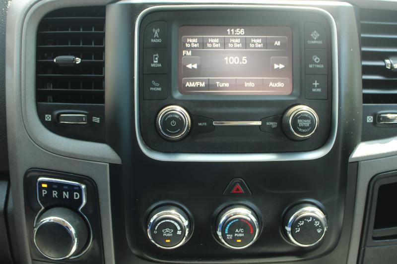 RAM 1500 Classic Tradesman 4x2 Reg Cab 8' Box 2023