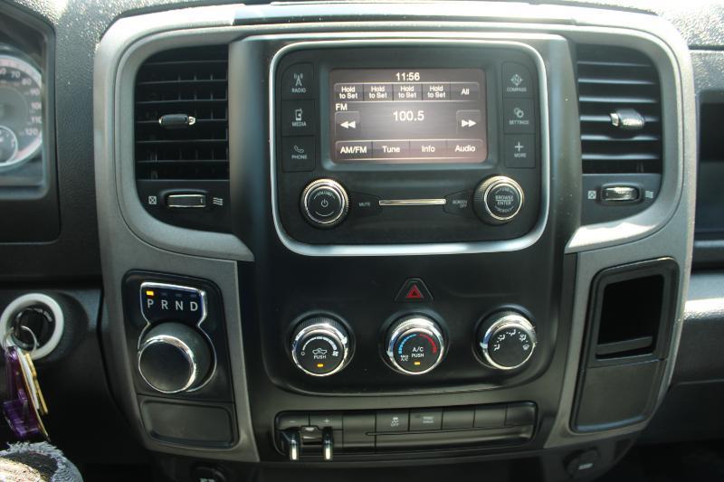 RAM 1500 Classic Tradesman 4x2 Reg Cab 8' Box 2023