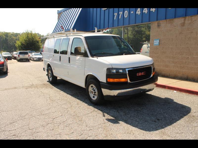 GMC Savana Cargo Van RWD 2500 135" 2017