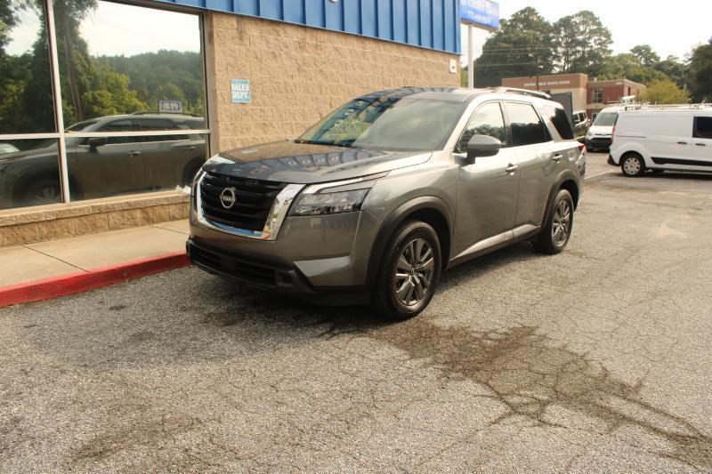 Nissan Pathfinder SV 2WD 2023