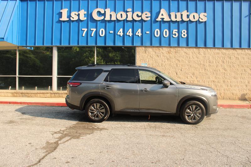 Nissan Pathfinder SV 2WD 2023