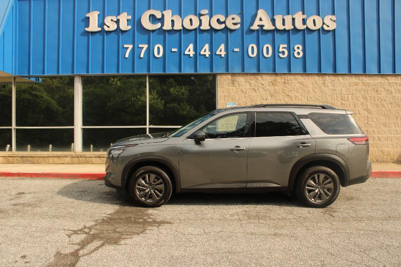 Nissan Pathfinder SV 2WD 2023