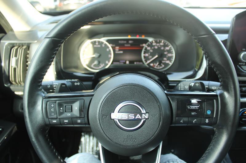 Nissan Pathfinder SV 2WD 2023
