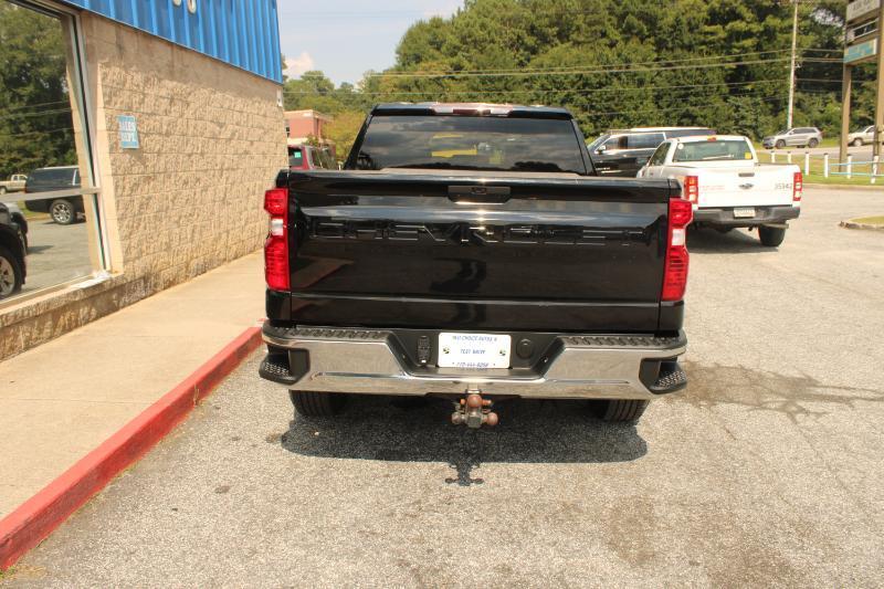 Chevrolet Silverado 1500 2WD Crew Cab 157" LT 2021