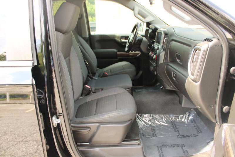 Chevrolet Silverado 1500 2WD Crew Cab 157" LT 2021
