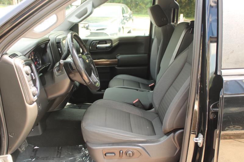 Chevrolet Silverado 1500 2WD Crew Cab 157" LT 2021