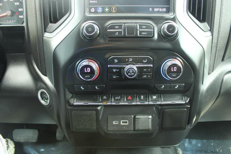 Chevrolet Silverado 1500 2WD Crew Cab 157" LT 2021