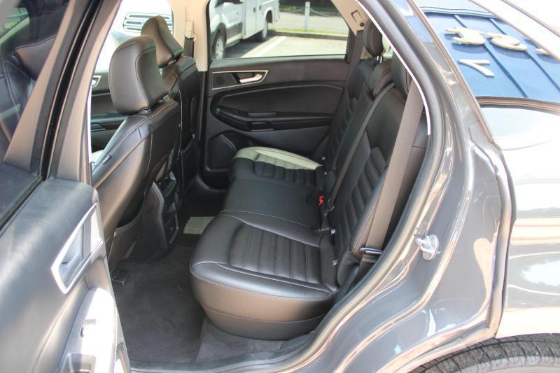 Ford Edge SEL FWD 2021
