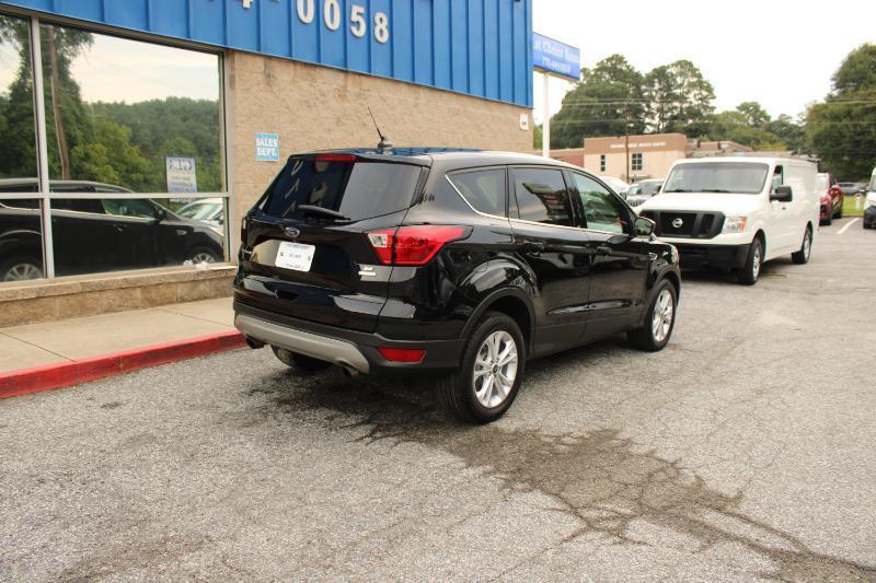 Ford Escape SE FWD 2019