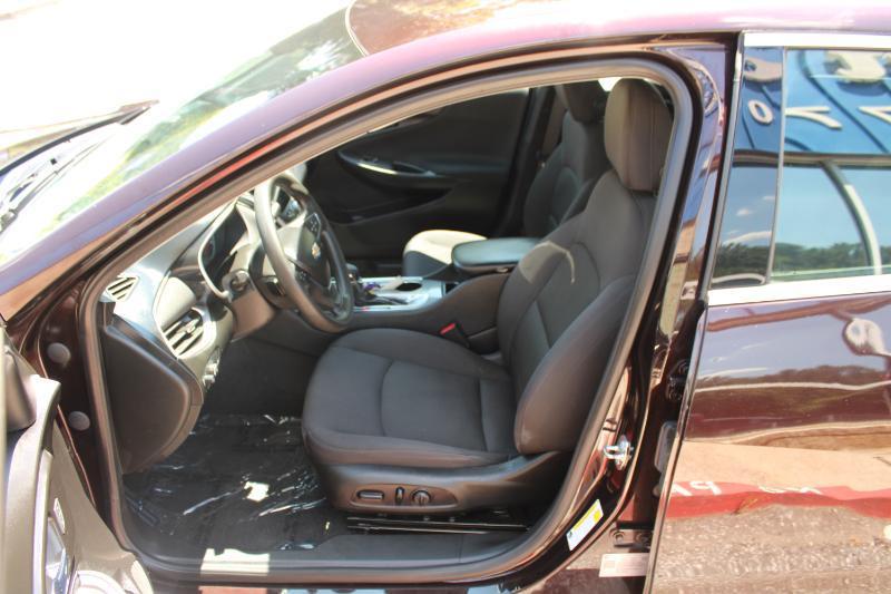 Chevrolet Malibu 4dr Sdn LS w/1FL 2021