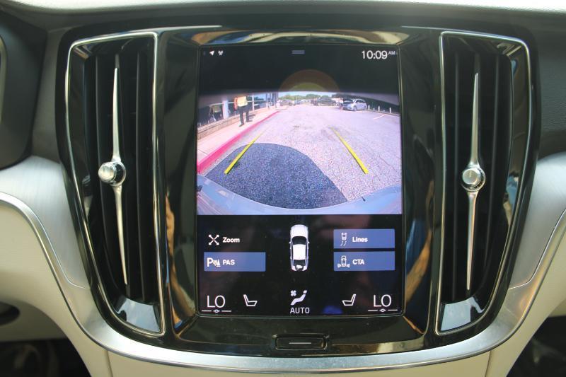 Volvo S60 T5 FWD Momentum 2021