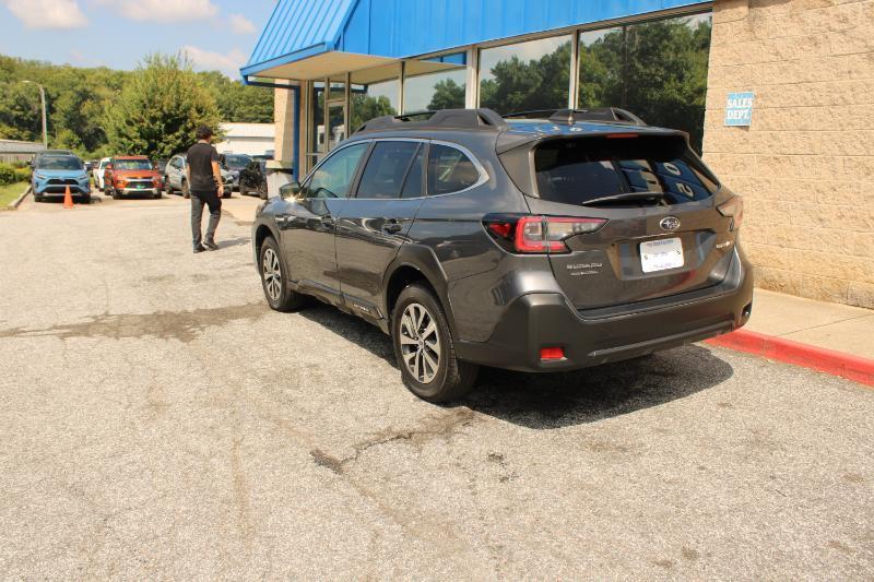 Subaru Outback Premium CVT 2023