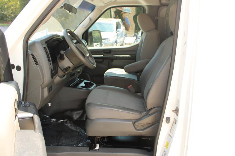 Nissan NV Cargo NV1500 Standard Roof V6 SV 2018
