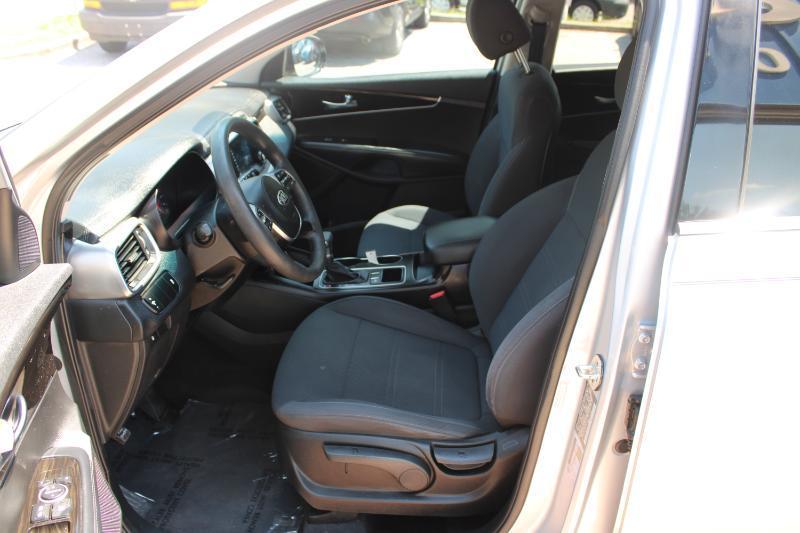 Kia Sorento L FWD 2019
