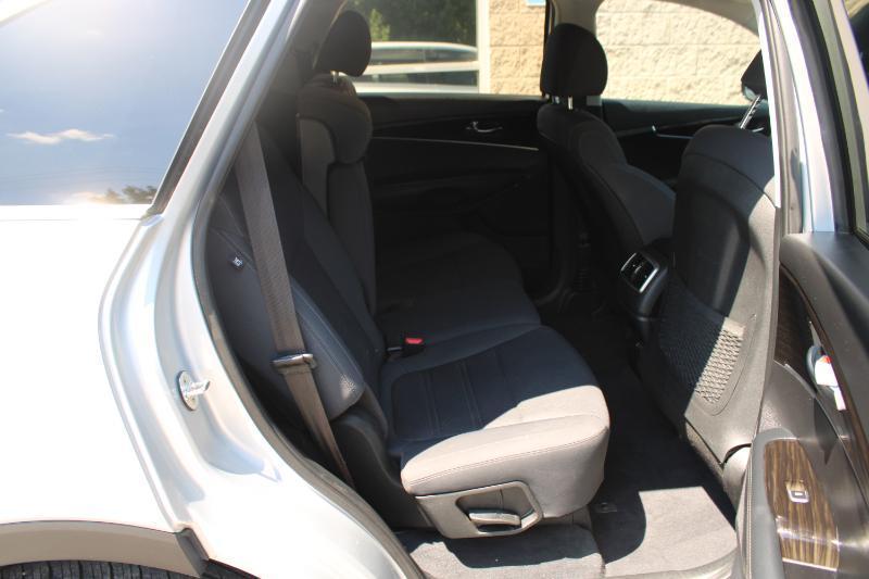 Kia Sorento L FWD 2019