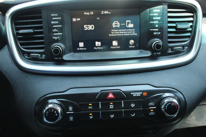 Kia Sorento L FWD 2019