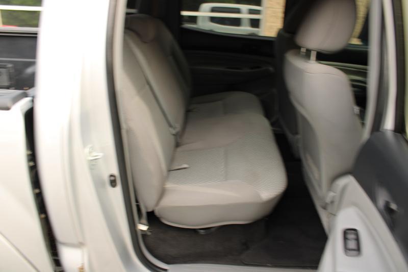 Toyota Tacoma 2WD SR Access Cab 6' Bed I4 AT (Natl) 2020