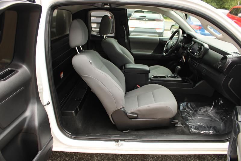 Toyota Tacoma 2WD SR Access Cab 6' Bed I4 AT (Natl) 2020