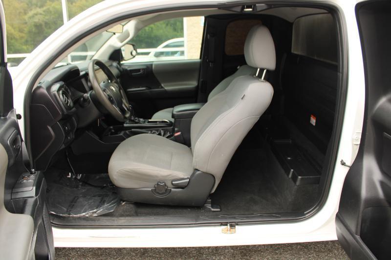 Toyota Tacoma 2WD SR Access Cab 6' Bed I4 AT (Natl) 2020