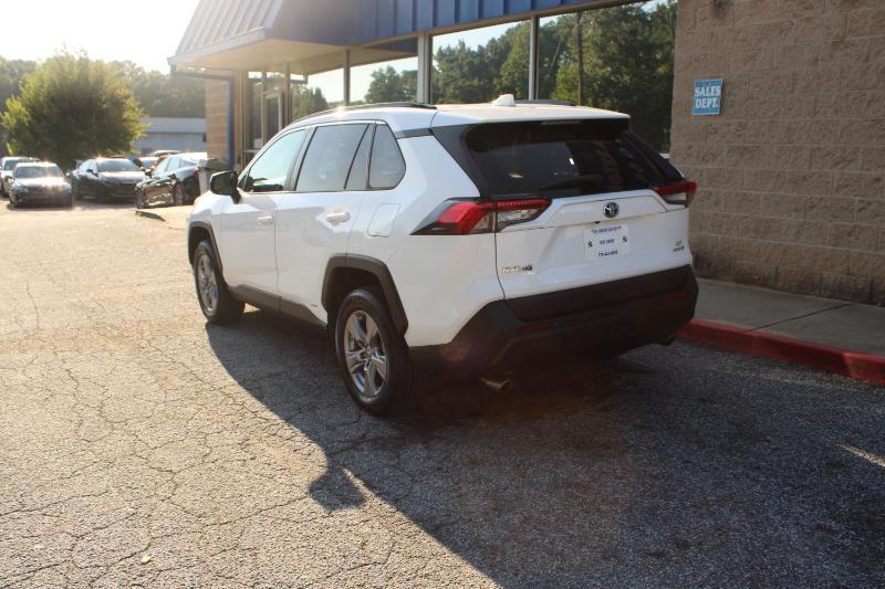 Toyota RAV4 Hybrid LE AWD (Natl) 2022