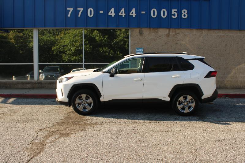 Toyota RAV4 Hybrid LE AWD (Natl) 2022