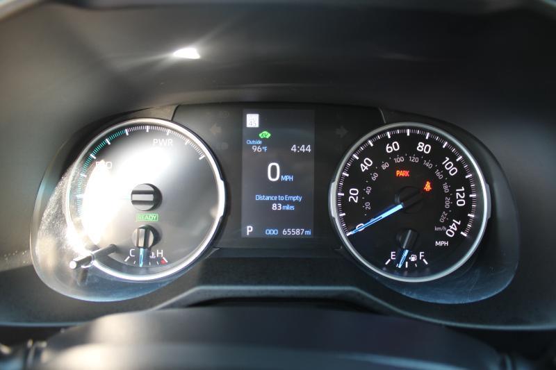 Toyota RAV4 Hybrid LE AWD (Natl) 2022