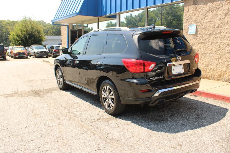 Nissan Pathfinder 4x4 SL 2020