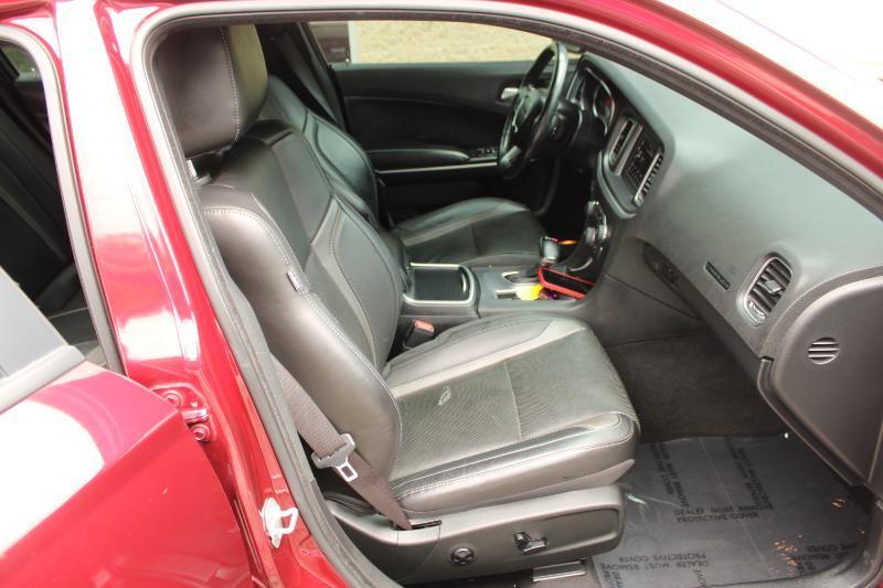 Dodge Charger SXT RWD 2020